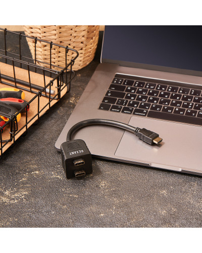 Переходник штекер HDMI - 2 гнезда HDMI с проводом, черный REXANT