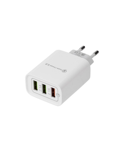 Сетевое зарядное устройство для iPhone/iPad REXANT 3 x USB, 5V, 3 А + 1 А + 1 А, белое