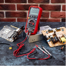 Профессиональный мультиметр UNI-T UT61B+