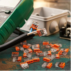 2273-203 Экcпресс-клемма, 3-проводная до 2,5 мм², (20 шт/уп)  WAGO