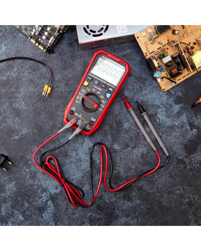 Профессиональный мультиметр UNI-T UT61E+