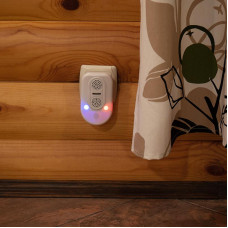 Ультразвуковой отпугиватель вредителей S 90м², с LED-индикатором REXANT