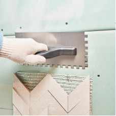 Гладилка нержавеющая 130х270 мм, зуб 10х10 мм, пластиковая ручка REXANT