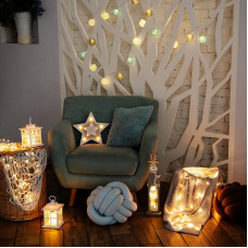 Декоративный фонарь со свечкой, белый корпус со снежинкой, размер 12х12х18 см, цвет теплый белый