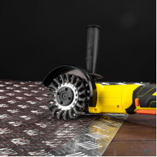 Щетка дисковая для УШМ, крученая стальная проволока, 100мм, отв. 22,23мм KRANZ