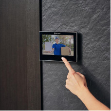 Цветной монитор  видеодомофона 7' формата AHD, с сенсорным экраном, детектором движения, функцией фото- и видеозаписи  (модель AC-338)