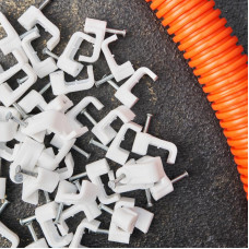 Крепеж кабеля плоский 12х6 мм, белый (50 шт/уп) REXANT