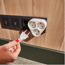 Тройник электрический пирамида 16А с/з белый REXANT